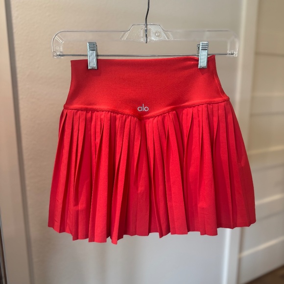ALO Yoga Dresses & Skirts - ALO Yoga - Like New! Grand Slam Tennis Skirt in Red (XS)